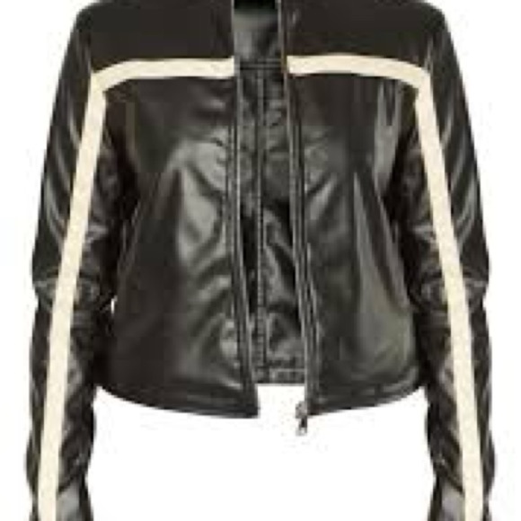 PrettyLittleThing Black Faux Leather Jacket & Mini Skirt Set with Contrast - Picture 3 of 11